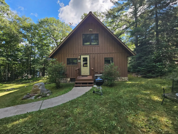 Challeen's Chalet